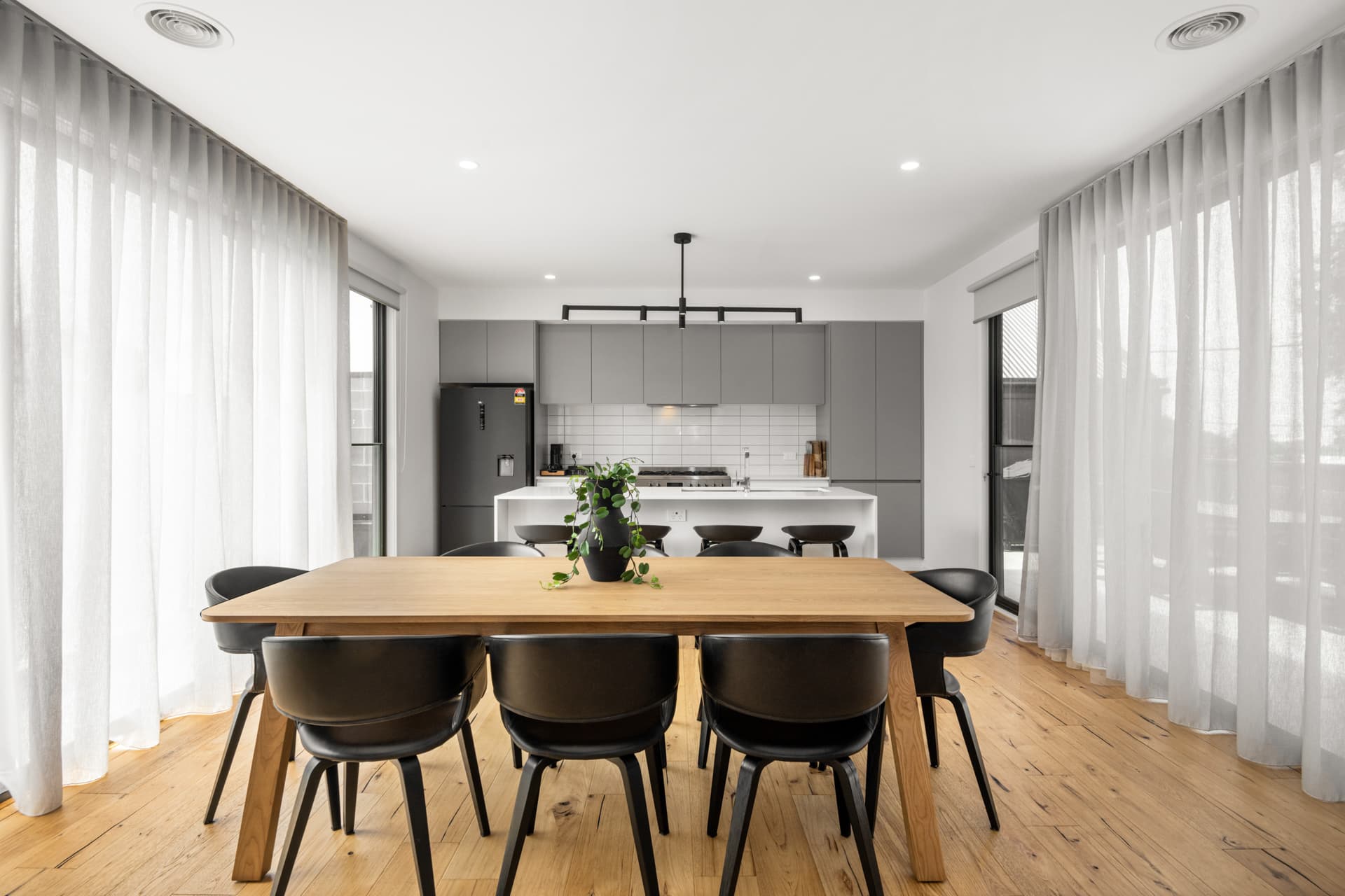 Full Service Management